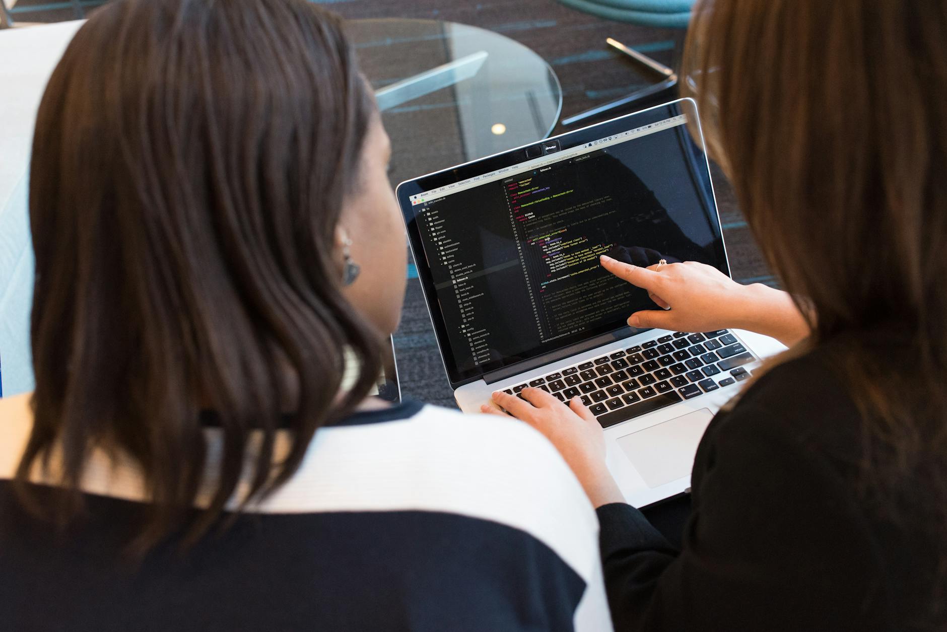 Clean Code in Python: 7 Powerful Practices and Avoidable Pitfalls